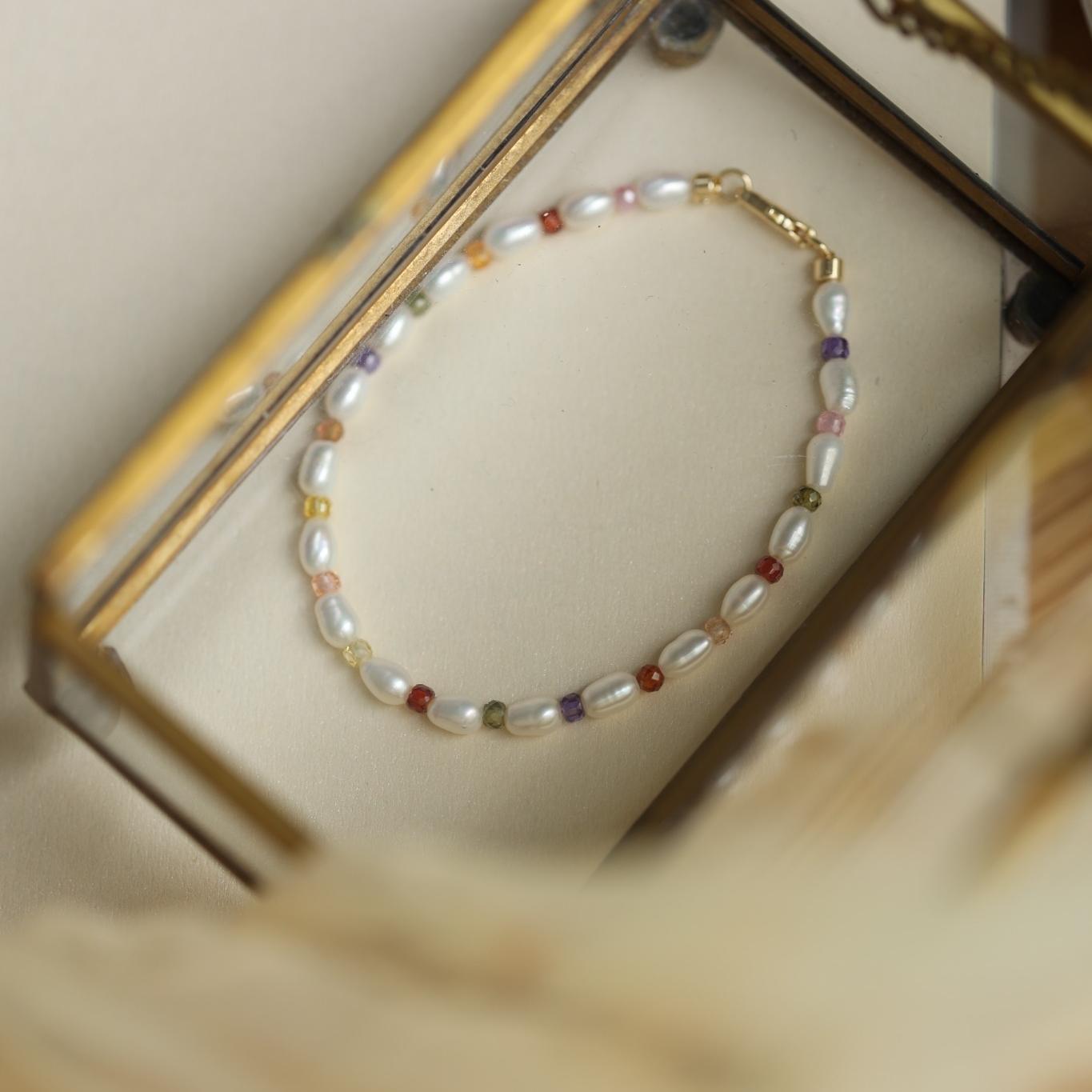Prism Pearl Bracelet