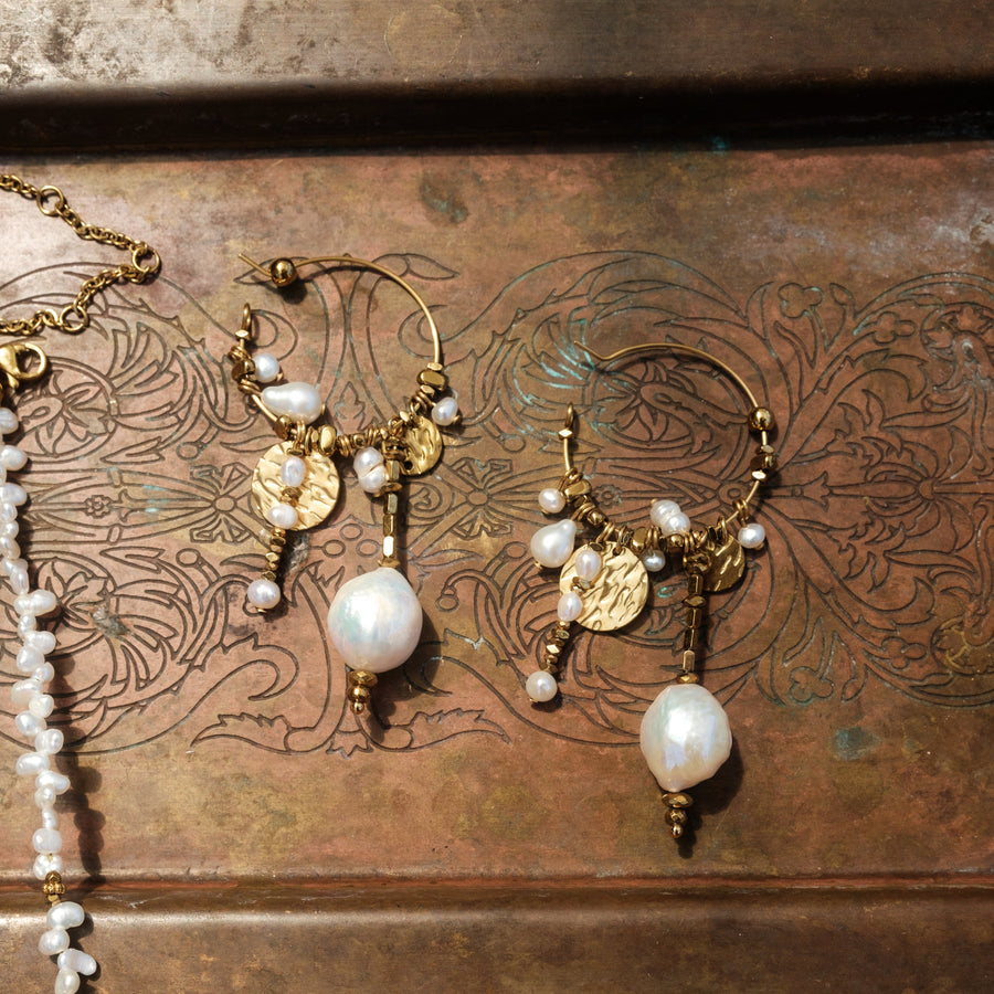 Nomad Pearl Hoops