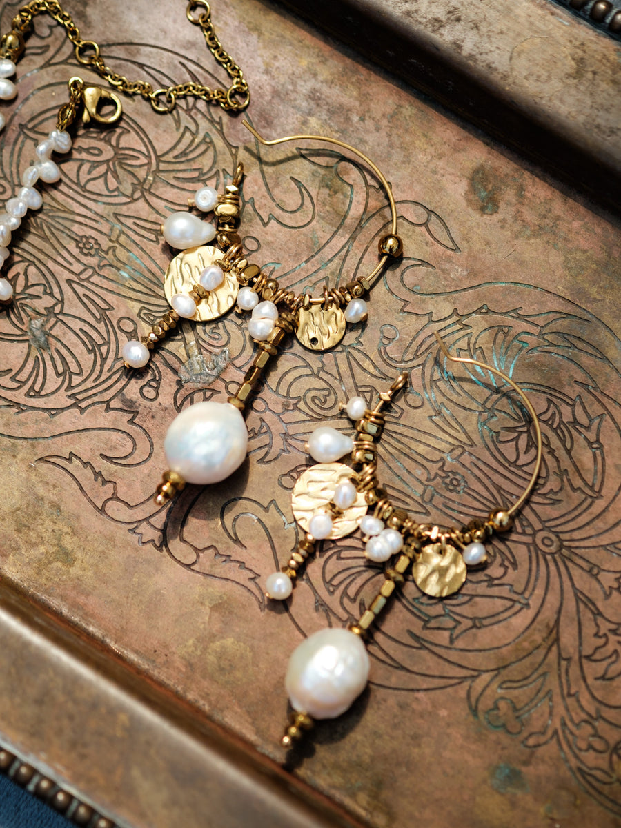 Nomad Pearl Hoops